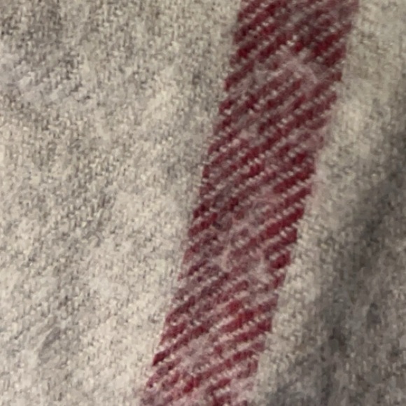 Girls wool cape - Picture 3 of 7